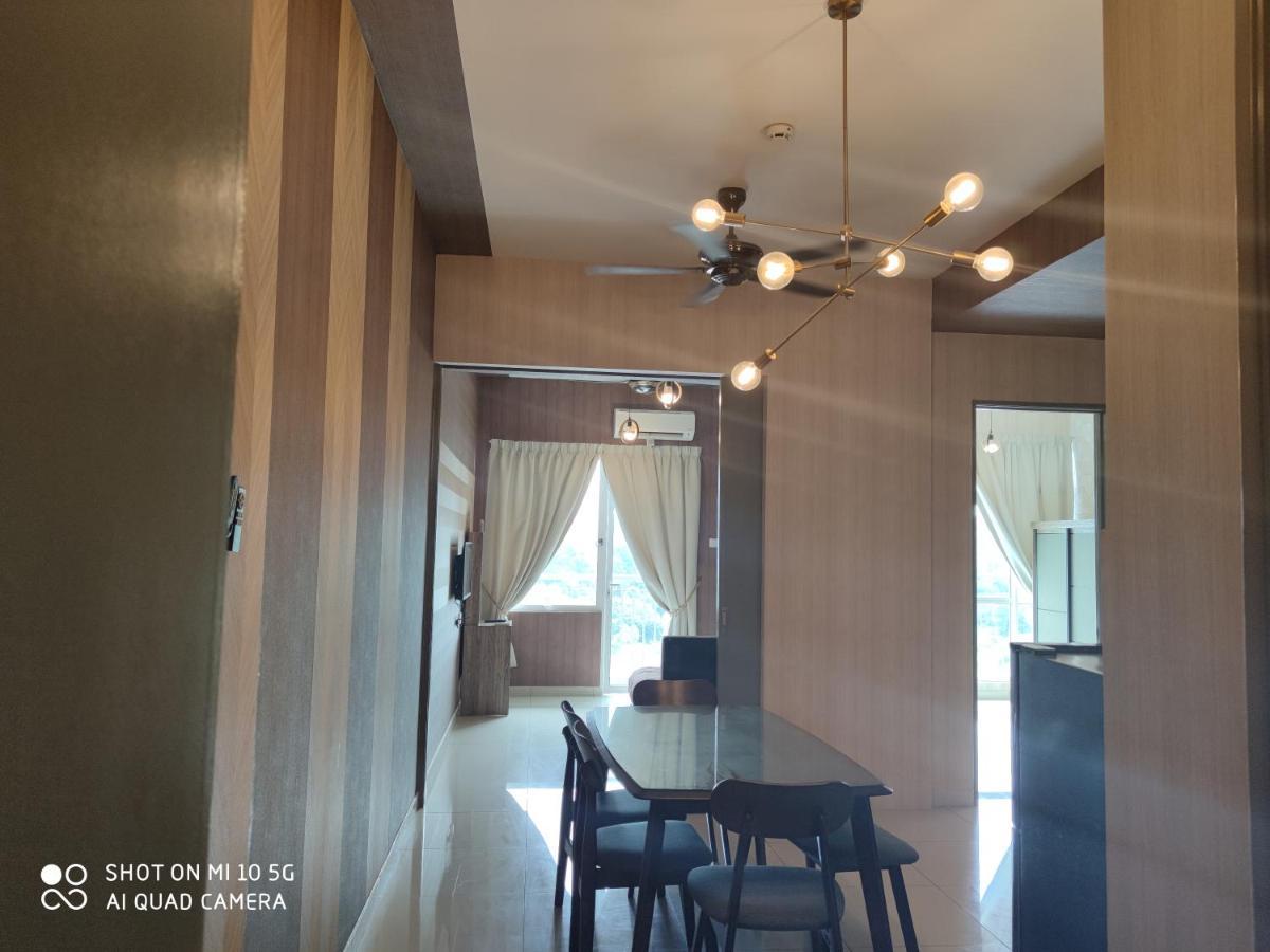 Bangi Gateway Service Apartment Kampong Sungai Ramal Dalam Екстериор снимка